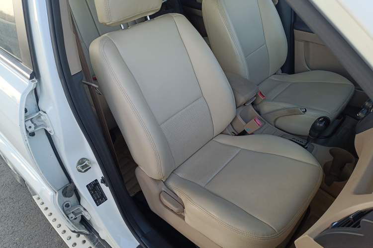 Used Kia Sportage 2013 2.0L Automatic Two-Wheel Drive GL Trim