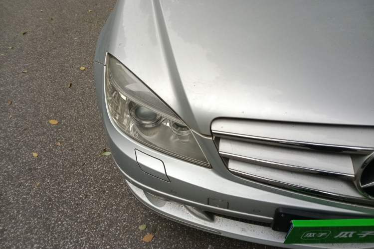 Used Mercedes-Benz C-Class 2010 C 200 CGI Fashion Model Right Front Headlight