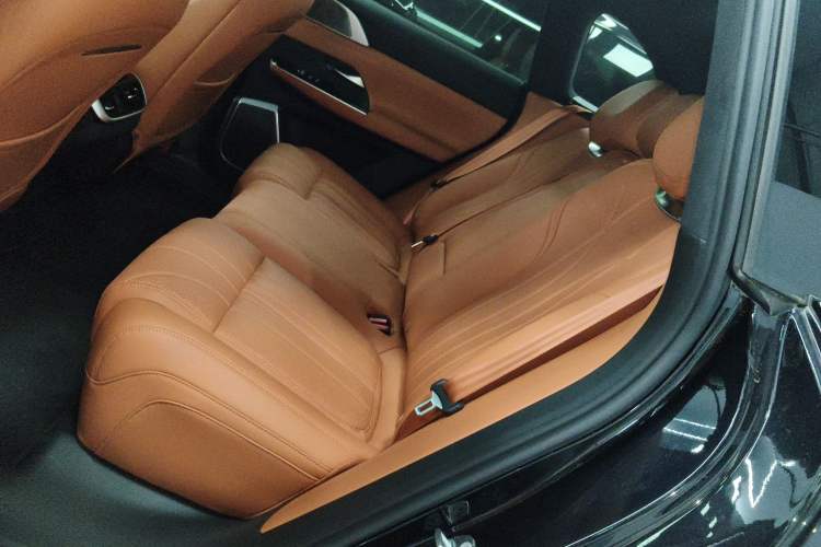 Used XPeng G9 2025 625 Long-Range Max
