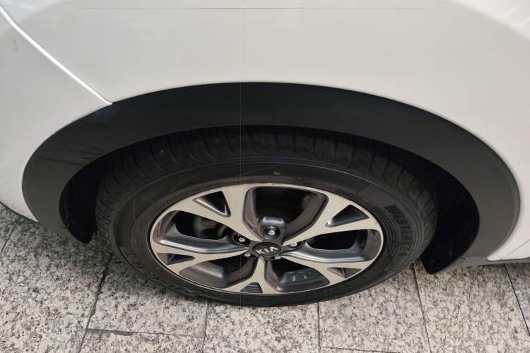 Used Kia KX3 2015 1.6L Automatic Two-Wheel Drive DLX
