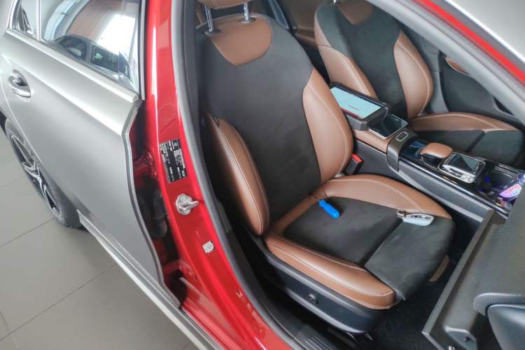 Used Mercedes-Benz A-Class 2019 A 200 L Sport Sedan Right Front Seat