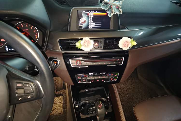 Used BMW X1 2018 xDrive20Li Luxury Edition
