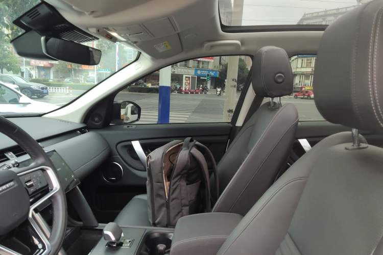 Used Land Rover Discovery Sport 2025 249 PS Performance Tech Edition
