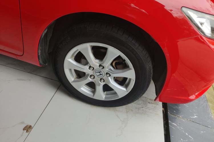 Used Honda Civic 2013 10th Anniversary 1.8L Automatic Comfort Version Right Front Wheel Hub