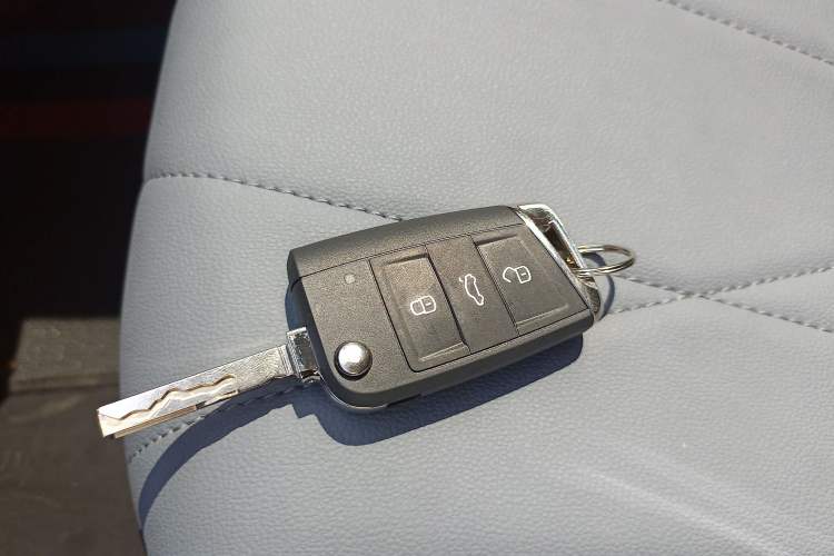 Used Volkswagen Lavida 2024 1.5L Automatic Starry Sky 5 Million Edition Vehicle Key