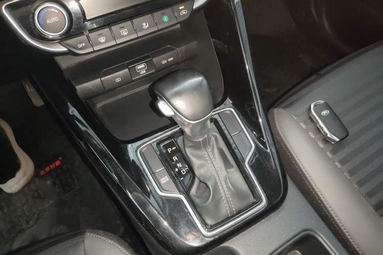 Used Kia Sportage R 2018 2.0L Automatic Smart Luxury Version China V Standard
