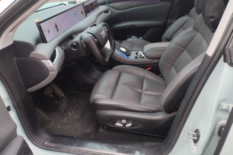 Used IM LS6 2023 Max Long-Range Version Left Front Seat