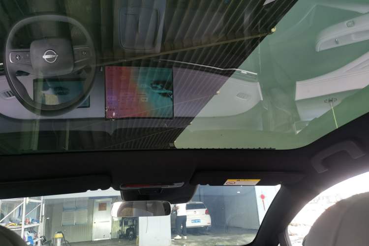 Used Nissan N7 2025 510 Pro Headliner