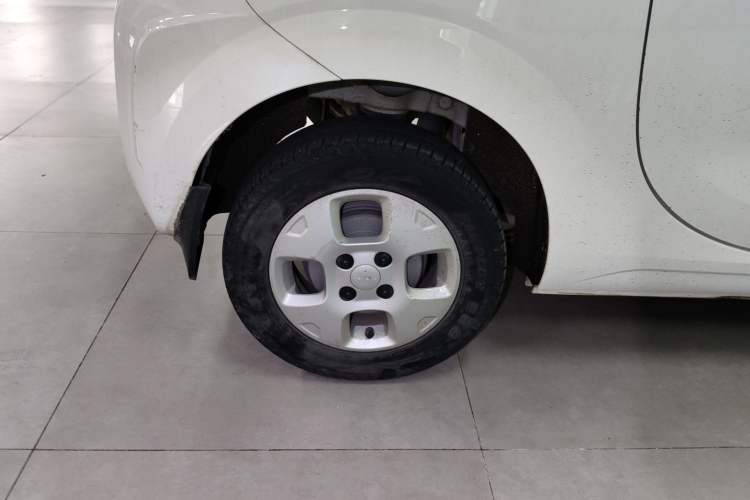 Used Roewe Clever 2021 302 km New Four-Seater Super-Efficient Version