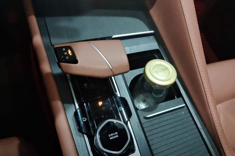 Used Changan CS75 PLUS iDD 2023 ZhiDian iDD Smart Leading Model
