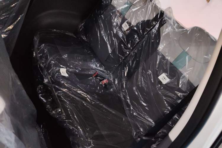 Used CHANGAN NEVO Lumin 2025 205 km Xiangqin Version Left Rear Seat