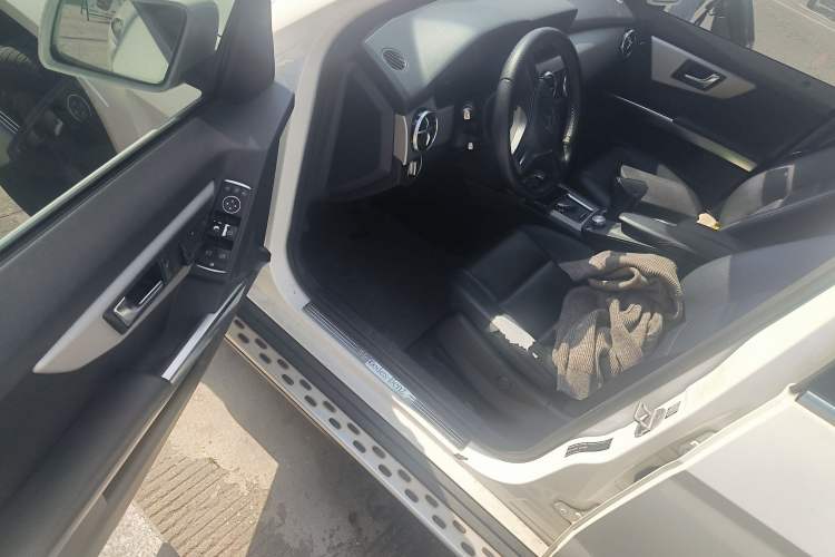 Used Mercedes-Benz GLK-Class 2013 Facelift GLK 300 4MATIC Fashion Edition