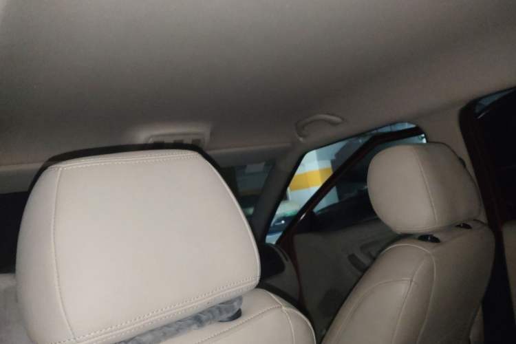 Used Skoda Fabia 2014 1.4L Automatic Crystal Edition