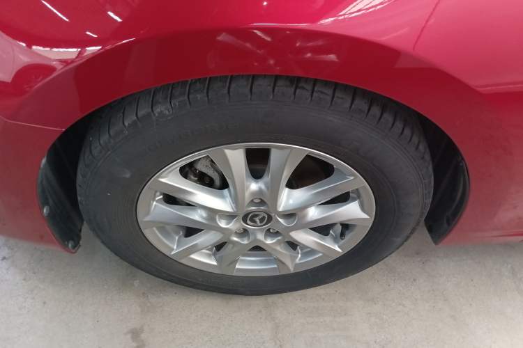 Used Mazda Mazda 3 Axela 2017 Sedan 1.5L Automatic Luxury Model Emission Standard China V
