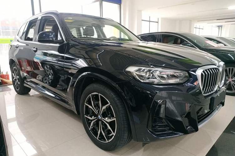 Used BMW X3 2023 xDrive25i M Sport Package Exterior 1