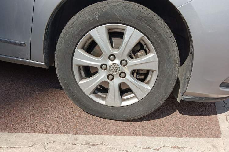 Used Buick GL8 2014 3.0L GT Luxury Business Haoya Edition
