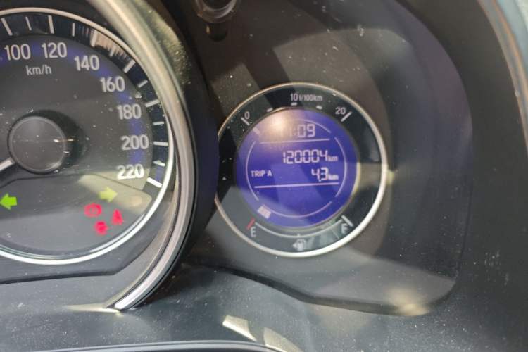 Used Honda Fit 2014 1.5L SE CVT Fashion Model
