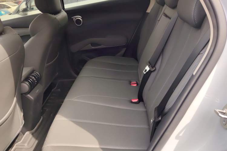 Used BYD Yuan PLUS 2025 Intelligent Driving Version 510 KM Beyond-Grade Edition Left Rear Seat