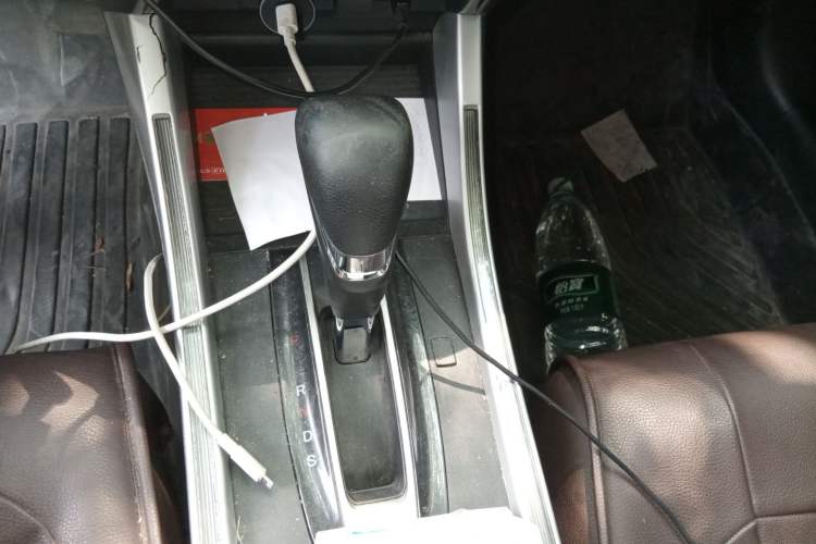 Used Honda Jade 2014 1.8L Automatic Comfort Elite Version 5 Seats
