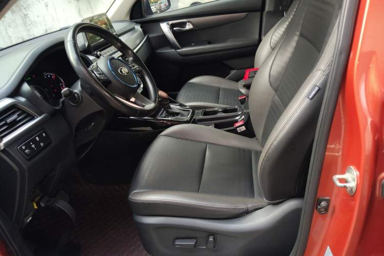 Used Kia Sportage R 2018 2.0L Automatic Smart Luxury Version China V Standard
