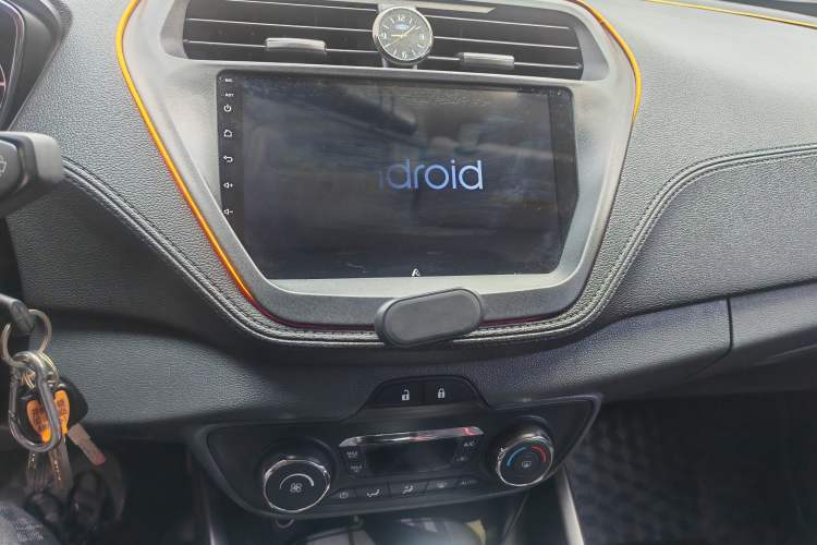 Used Ford Escort 2015 1.5L Automatic Fashion Model