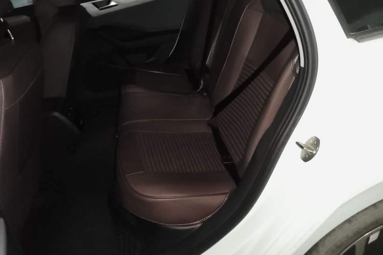 Used Volkswagen Sagitar 2023 300TSI DSG Excellence Edition Left Rear Seat