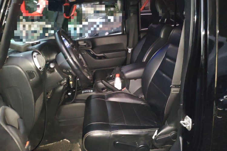 Used Jeep Wrangler 2012 3.6L Sahara Four-Door Edition