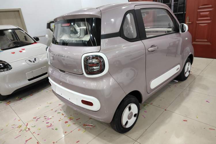 Used Bestune Pony 2026 222km Colorful Horse Rear Right 45 Deg