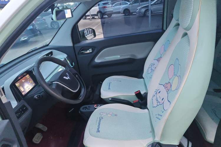 Used Wuling Hongguang MINIEV 2021 Macaron Premium Model – Lithium Iron Phosphate