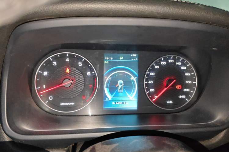 Used BYD Tang 2018 2.0T Automatic Smart Connect Prestige 7-Seater China V Standard