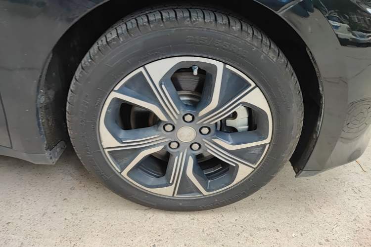 Used Hongqi E-QM5 2021 Charging Flagship Edition
