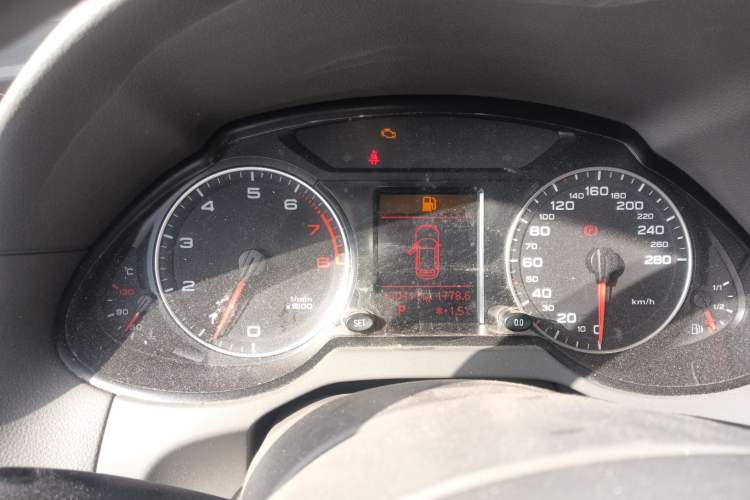 Used Audi Q5 2011 2.0TFSI Comfort Version