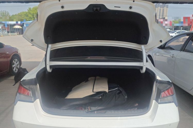 Used Hyundai Elantra 2022 1.5L CVT GLX Elite Edition Trunk