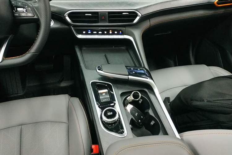 Used Changan UNI-T 2022 1.5T Prestige Version
