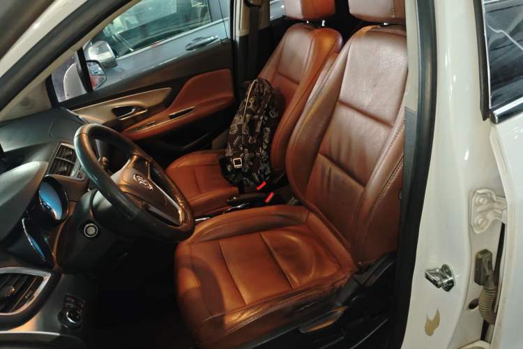 Used Buick Encore 2013 1.4T Automatic Two-Wheel Drive Elite Model Left Front Seat