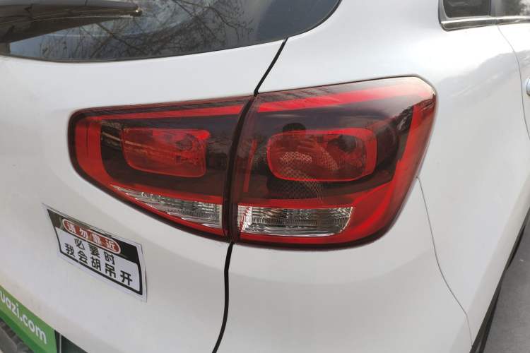 Used Kia KX3 2015 1.6L Automatic Two-Wheel Drive DLX