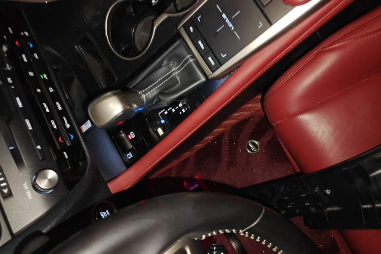 Used Lexus RX 2020 Revised Version 300 Two-Wheel Drive Elite Edition