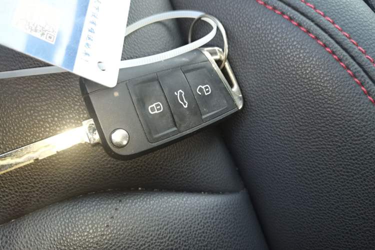 Used Volkswagen Lavida 2024 300TSI DSG Starry Sky Leading Edition Vehicle Key