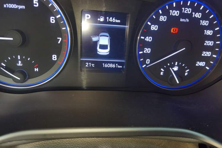 Used Hyundai Mistra 2019 1.8L Automatic Smart GLS China VI Standard Odometer Close Up