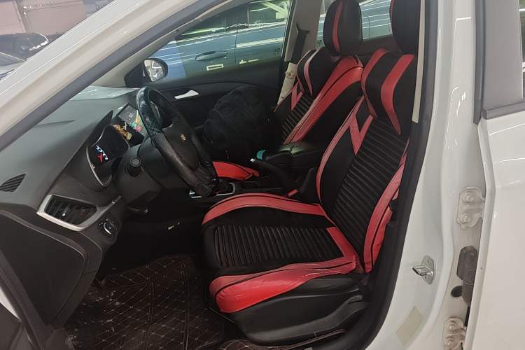 Used Chevrolet Cavalier 2019 320 Automatic Enjoyment with Sunroof