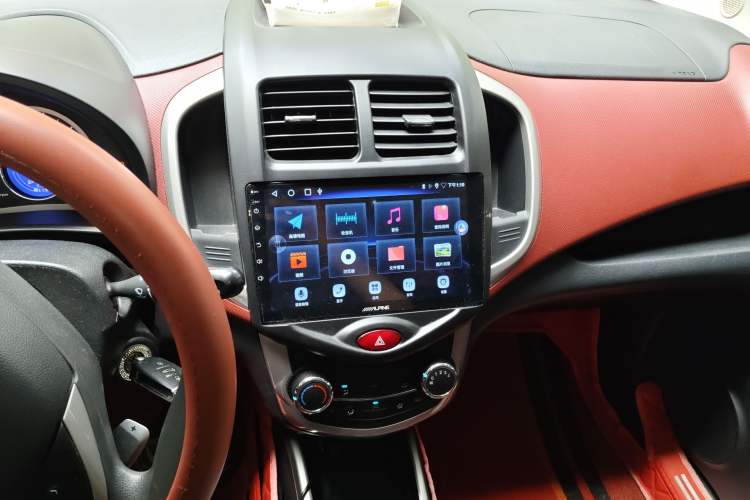 Used CHANGAN Benni 2015 1.4L IMT Luxury Model China IV
