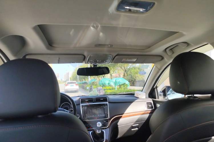 Used Haval H6 2017 Red-Label Sport Edition 1.5T Manual Two-Wheel Drive Elite Model