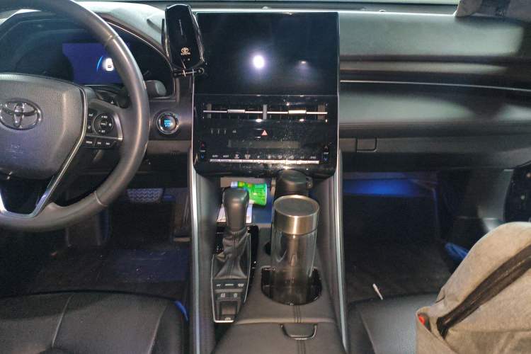 Used Toyota Avalon 2023 2.5L Luxury Edition