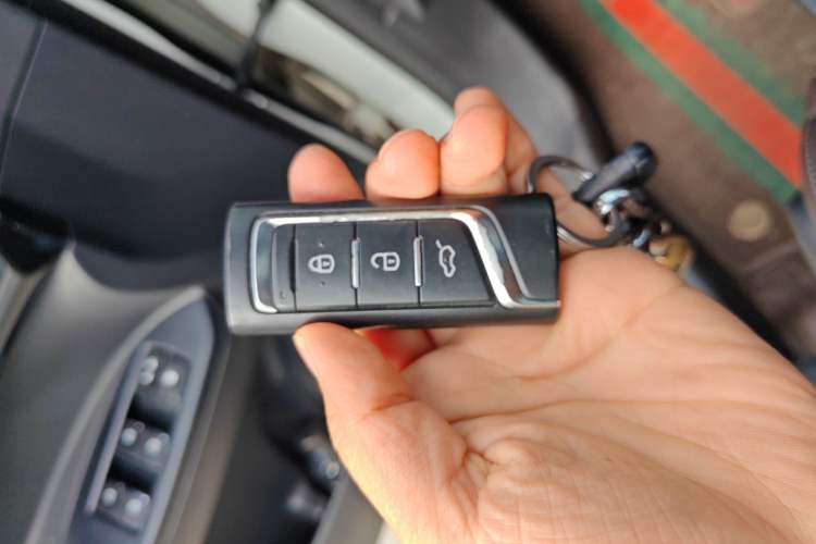 Used GAC Trumpchi GS4 2018 235T Automatic Two-Wheel-Drive Supreme Edition
