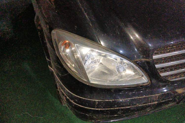 Used Mercedes-Benz Viano 2010 2.5L Luxury Edition