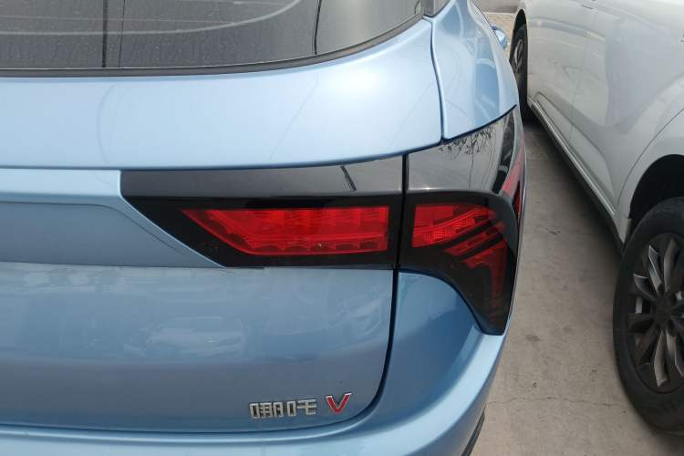 Used NETA V 2022 Chao 300 Lite Ternary Lithium Right Rear Taillight