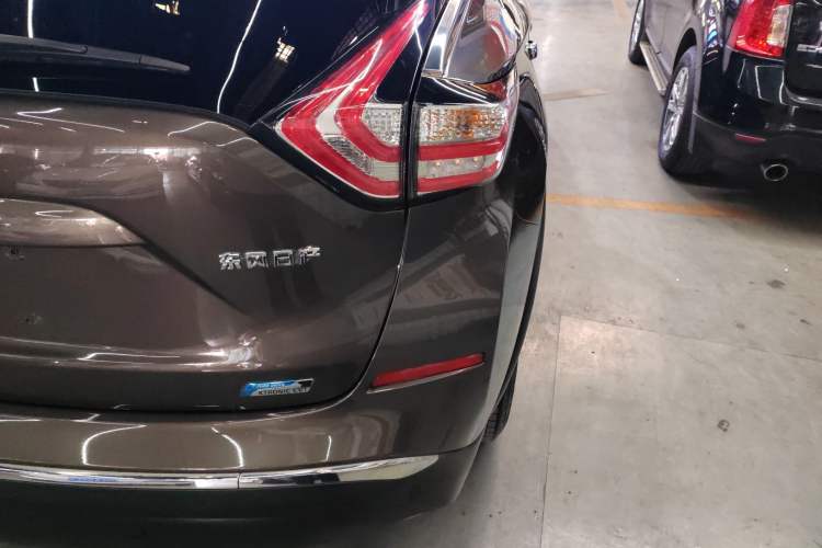 Used Nissan Murano 2021 2.5L XE Two-Wheel Drive Elite Edition