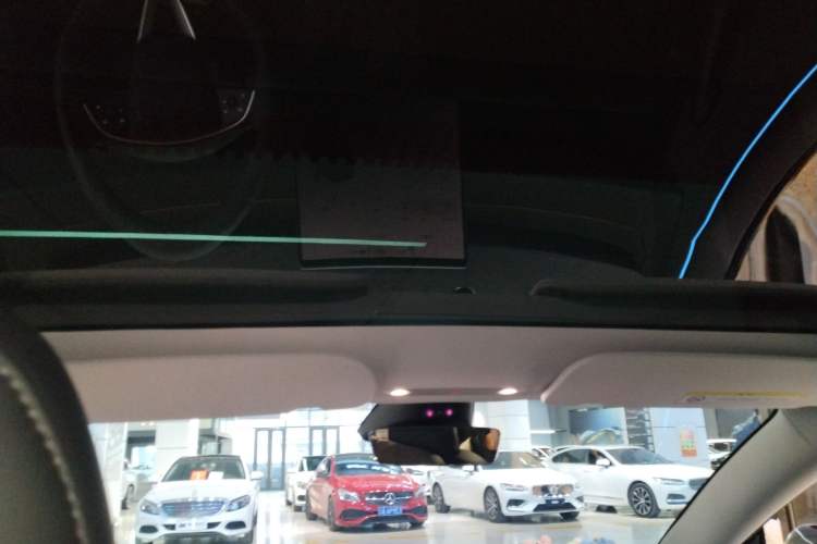 Used Tesla Model 3 2025 Rear-Wheel-Drive Version