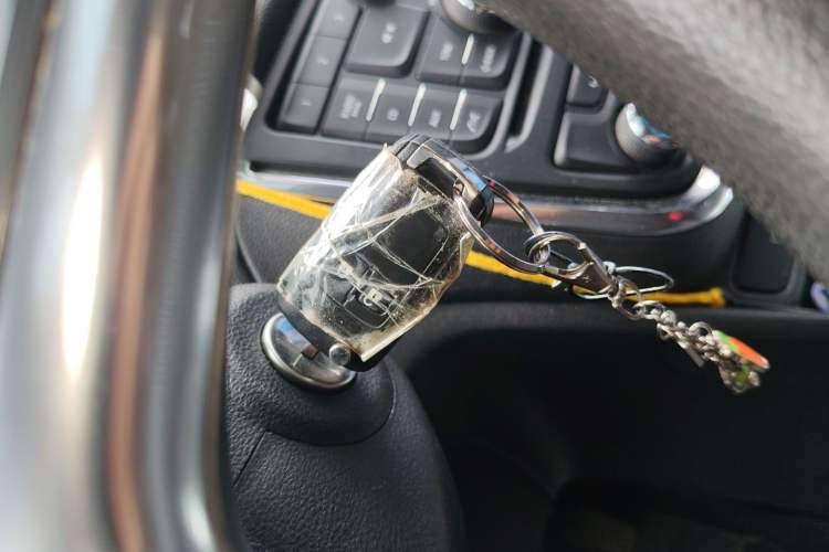 Used Buick Encore 2015 1.4T Automatic Two-Wheel Drive Urban Elite Version
