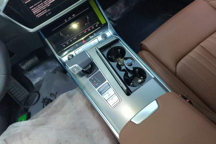 Used Audi A6L 2025 45 TFSI Prestige Dynamic Edition + Ventilated Comfort Package